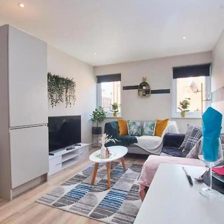 Beautiful 1 Bedroom Flat In Leeds - Sleeps 4 Exterior foto